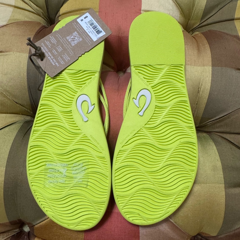 Olukai AKA-W Citron NWT $70 - Picture 11 of 11